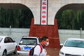 争议中的衡水中学：学校、资本、开发商各自为战，分校遍地开花，成负面缠身的“高考工厂”图片