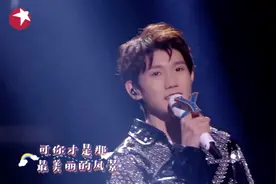 王源皮肤问题变严重，满脸痘印还红肿，上节目还需要磨皮滤镜图片