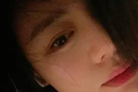 马思纯酒后自拍很诱人，身患抑郁时走路需搀扶，瘦身成功代价高昂图片