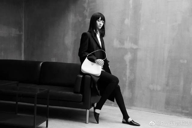 时尚圈的女孩不穿光腿神器穿什么？