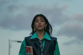 30岁，没钱没事业没爱情，那些太放肆的女人，最后都怎样了？图片