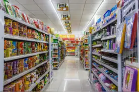 小超市日营业额8000，租金9000，30万转让费能否接手？图片