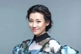 出演60部剧不温不火，跟赵丽颖搭档靠表情包走红，实力惊艳！图片