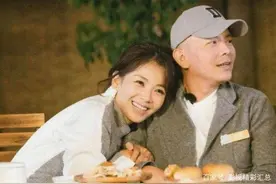 41岁刘涛被王自健当众公主抱，谁注意到他手部动作，细节见人品图片