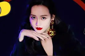 浪姐2：王鸥的香奈儿耳环值多少钱？不贵，也就小县城一套房…图片