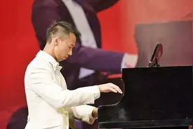 钢琴魔手方培德：The Magic of Jacky Fong图片