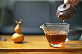 习茶 | 喝一杯陈年的“光阴”图片