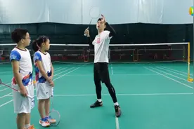 伟杰骥羽 | 30分钟学会羽毛球所有基础步伐图片