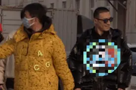 汪峰寸头造型曝光！状态不输小20岁张艺兴，章子怡却被嘲老气图片