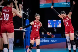 4连败终结！中国女排3-2逆转巴西队，张常宁36分导演奇迹之战图片