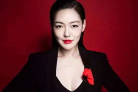 小S被解约损失惨重，婚姻状况岌岌可危，妈妈求情别封杀图片
