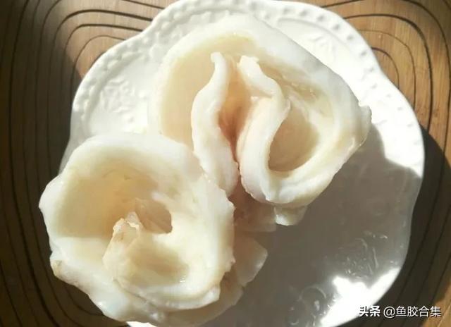 花胶泡发后发白图片 花胶泡发后的样子