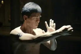 “武痴”释行宇 12岁皈依少林 闭关苦练十几年功夫 真正少林男儿图片