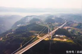 高速服务区会有多美？龙江大桥雄伟壮观，走过路过别错过图片