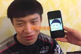 “EDG真假老板图”火了，全员续约成功，厂长才是队伍最大的BOSS图片