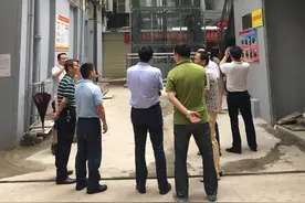 加装电梯每层分摊多少钱？图片