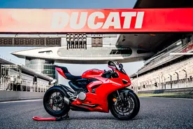 你有一张意大利超跑入场券，Panigale V2来喽图片