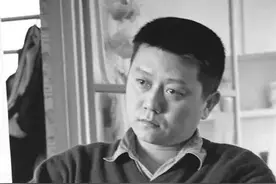 王朔评中国作家：没几个及格的，贾平凹的《废都》是扒厕所图片