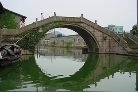 70后的感叹：打拼了大半生，城里留不住，老家回不去图片