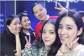 一人养全家再添实锤？欧阳娜娜单飞辛苦赚钱，妈妈预购9千万豪宅图片
