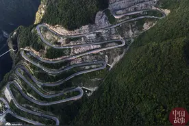 “基建狂魔”手下的路，不只十八弯图片