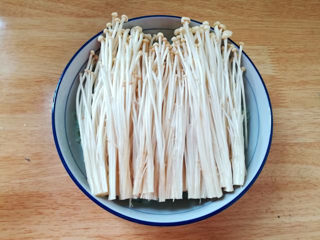 澶╁噳浜嗭紝澶氱粰瀛╁瓙鍚冭繖钂歌彍锛屽瘜鍚?8绉嶆皑鍩洪吀锛屽寮轰綋璐ㄥソ杩囧啲