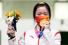 高考仅300多分？杨倩学霸身份遭质疑，网友：难怪学不懂微积分图片