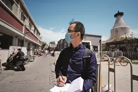 胡同里有很多电线杆，拍照不好看！胡同规划师，上！图片