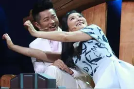 凤凰传奇玲花的丈夫，原来是我们熟悉的他，难怪与曾毅做不成夫妻图片
