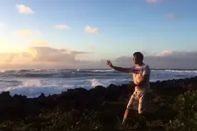 曾与李连杰共同出演电影，如今年过六旬的他凭武艺在TikTok走红图片
