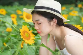 不能生育被男人抛弃，二婚后她生下儿子：爱你的人会接受你的全部图片