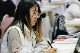 “早知如此就不让孩子考研了”，妈妈将心声发在网上，引起千层浪图片