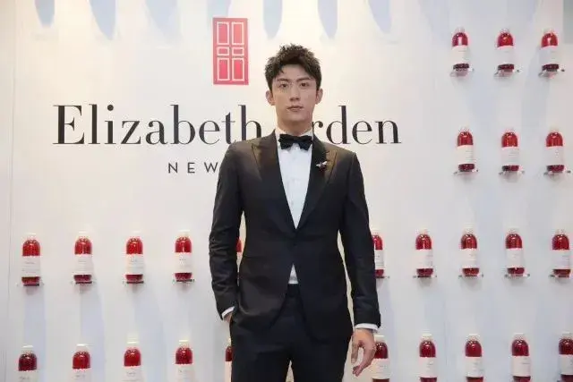 身体乳女补水清爽