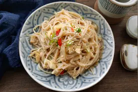 瘦身美容菜，芥末金针菇，2分钟上桌，健康又瘦身图片