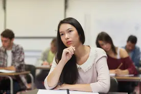 江苏高校辅导员，真实收入待遇，你心动吗图片
