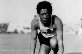89年前的奥运会，只有一人参赛的中国选手，他叫刘长春图片