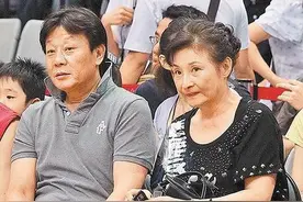寇世勋坐拥双妻的背后，是崔瑶琪的无奈妥协？她远比我们想得高明图片