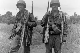 美国海军陆战队步兵班武器变化史，M27真要一统天下了？图片