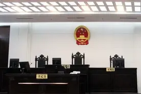 残忍至极，10个月大男婴被姨父泼硫酸身亡！法院：死刑立即执行图片