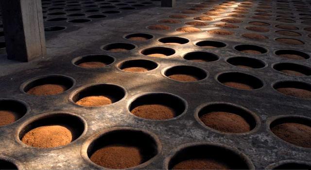 白酒芬芳秘诀：调酒师手里的“秘制调味品”