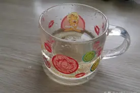 喝水千万别用这些水杯图片
