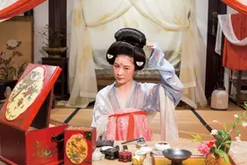 古风美妆，既不古也不美图片