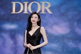 景甜空降Dior杀回时尚圈！抢赵丽颖风头变颜值担当，穿黑衣超级美图片