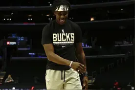 霍勒迪生涯总薪水将突破3亿美元图片