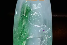 开料翡翠：鼠年行大运运，应该戴点什么翡翠好呢？图片