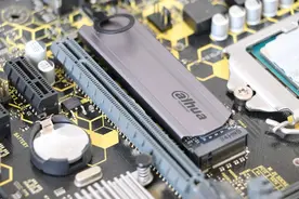 “品学兼优”！电脑扩容选择不再难，大华C900 PLUS固态硬盘测评图片