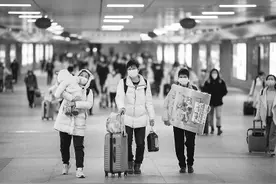 停运65天后武汉三大火车站重启，将优先开行至这些地区的发送列车图片