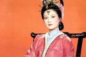 《红楼梦》成语译出佛性“酥乳浇在头上”象征意义= 醍醐灌顶图片