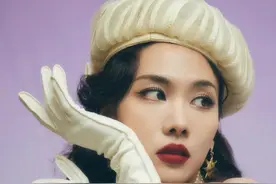 芒果晚会女星造型：金晨红裙绝美，杨丞琳美人鱼美艳，黄龄扮高冷图片