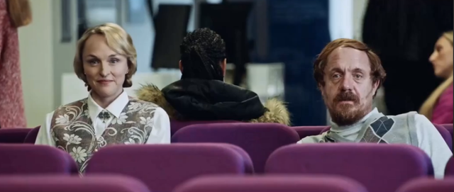 好久没看这么猛的恐怖片，看完它，我起码飙了100句脏话